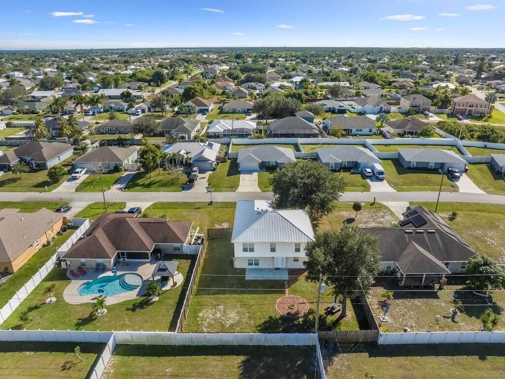 981 SW Mcelroy Avenue, Port Saint Lucie, FL 34984 Photo