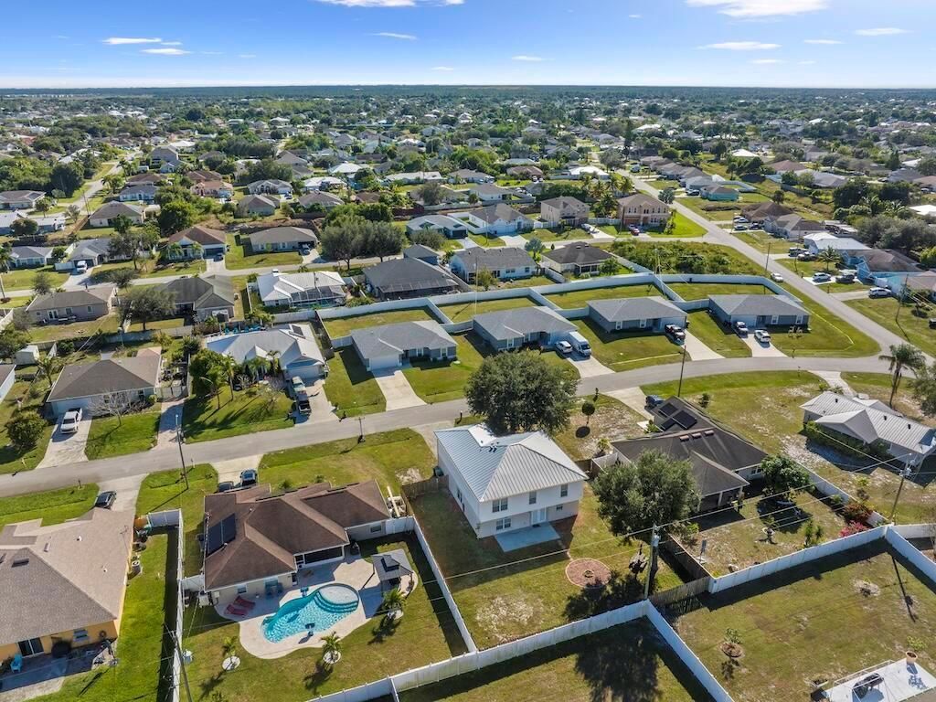 981 SW Mcelroy Avenue, Port Saint Lucie, FL 34984 Photo