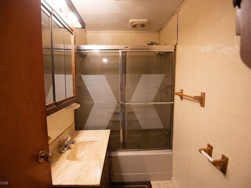 2129 Austintown Warren Rd, Mineral Ridge, OH 44440 Photo 26