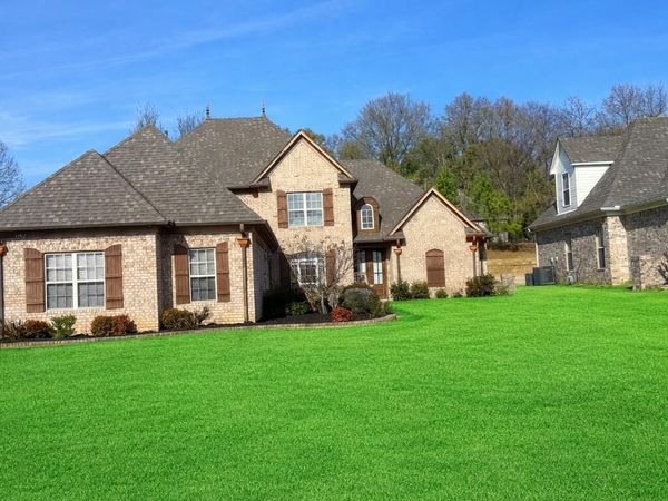 4902 Waterstone Drive, Olive Branch, MS 38654