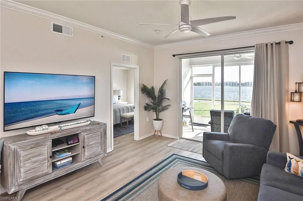 10381 Butterfly Palm Dr, Unit 915, Fort Myers, FL 33966 Photo