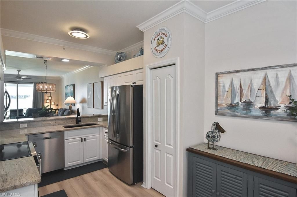 10381 Butterfly Palm Dr, Unit 915, Fort Myers, FL 33966 Photo