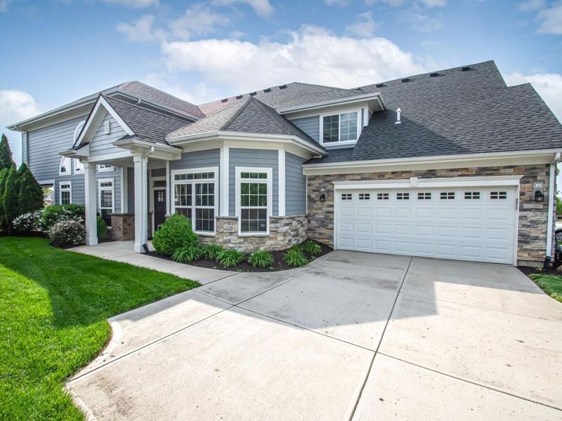 475 Legendary Way, Centerville, OH 45458 Photo 1