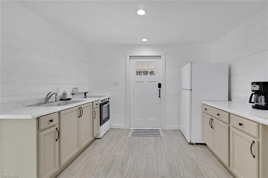 847 James St, Fort Myers, FL 33916 Photo