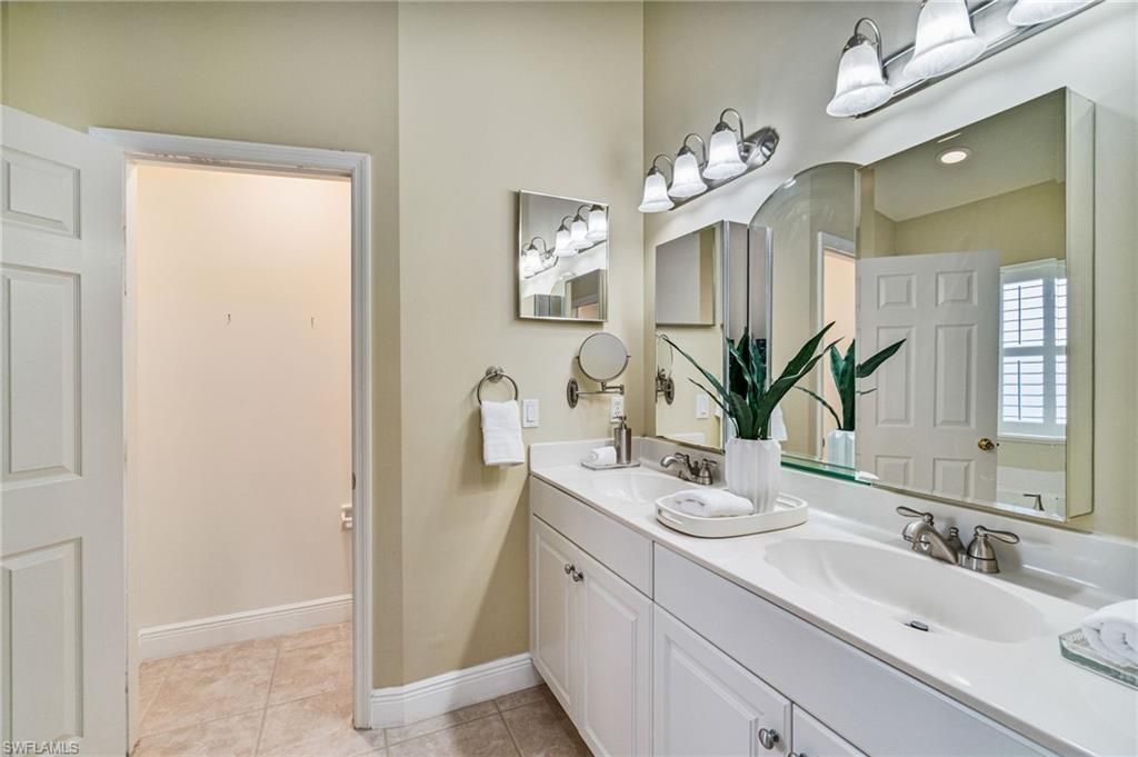 27111 Flamingo Dr, Bonita Springs, FL 34135 Photo