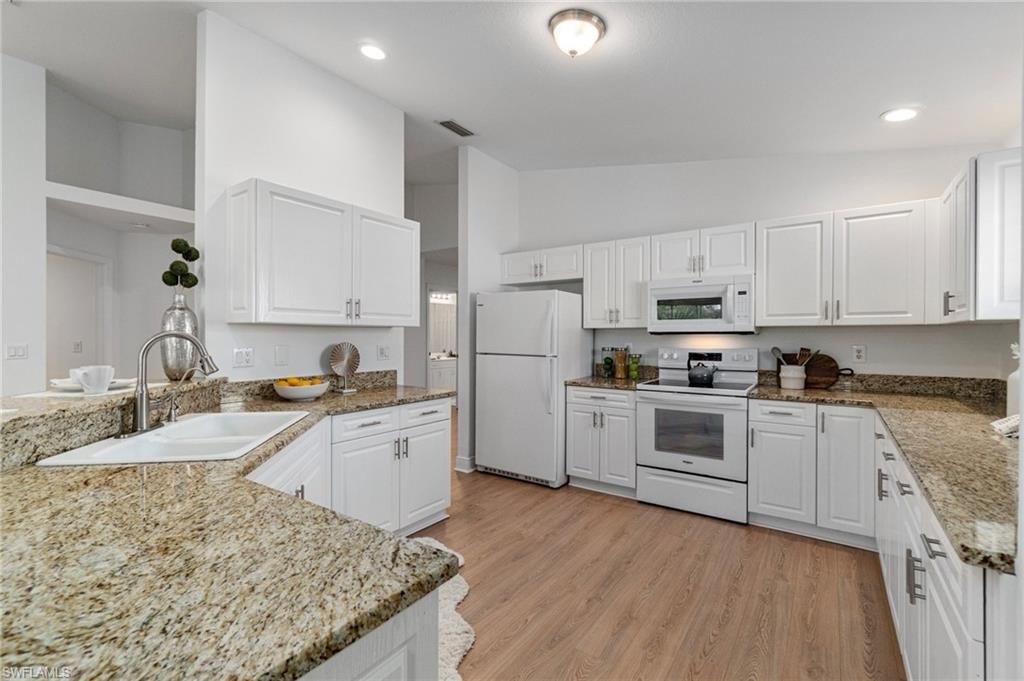 8451 Southbridge Dr, Unit 2, Estero, FL 33967 Photo