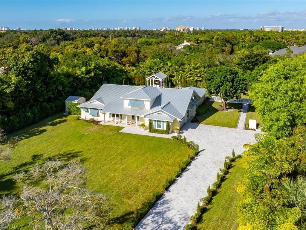 624 Ridge Dr, Naples, FL 34108 Photo