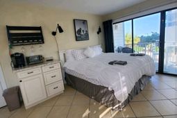 2000 S Ocean Blvd. S photo 4