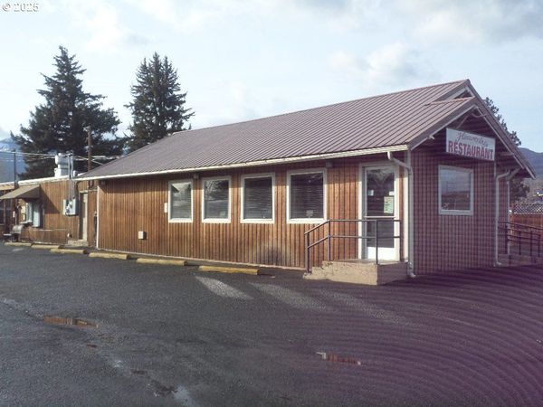 500 W NORTH ST, Enterprise, OR 97828