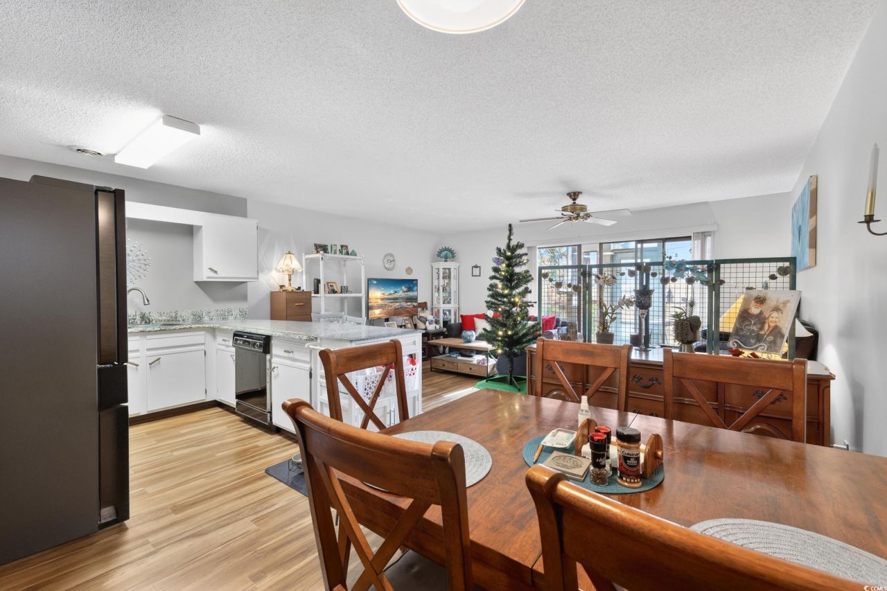 1095 Plantation Dr. Photo 11