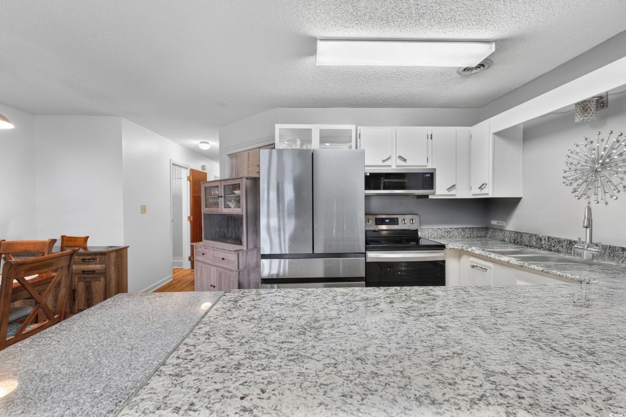 1095 Plantation Dr. Photo 15