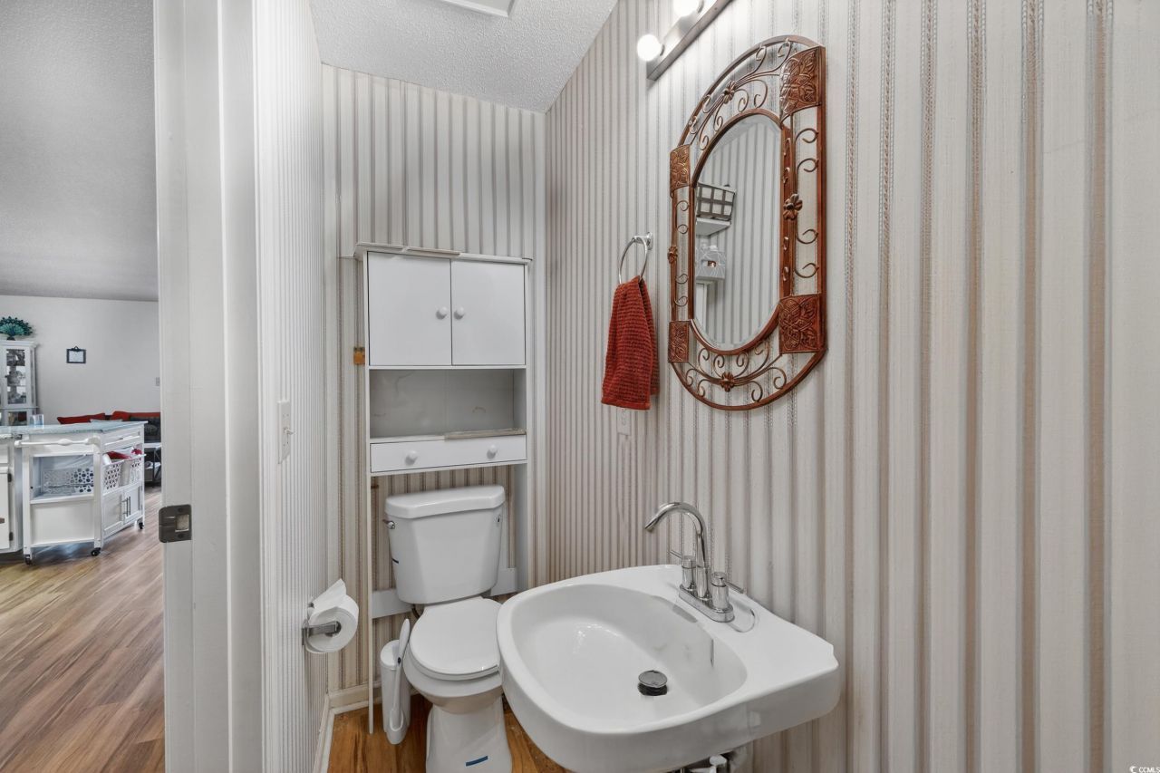 1095 Plantation Dr. Photo 25