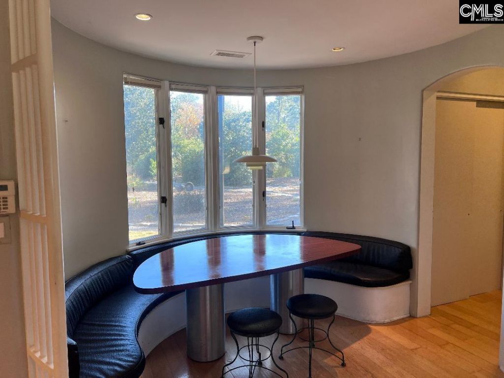 4 Woodhill Circle Photo 15