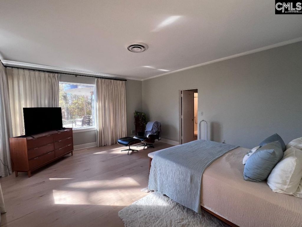 4 Woodhill Circle Photo 18