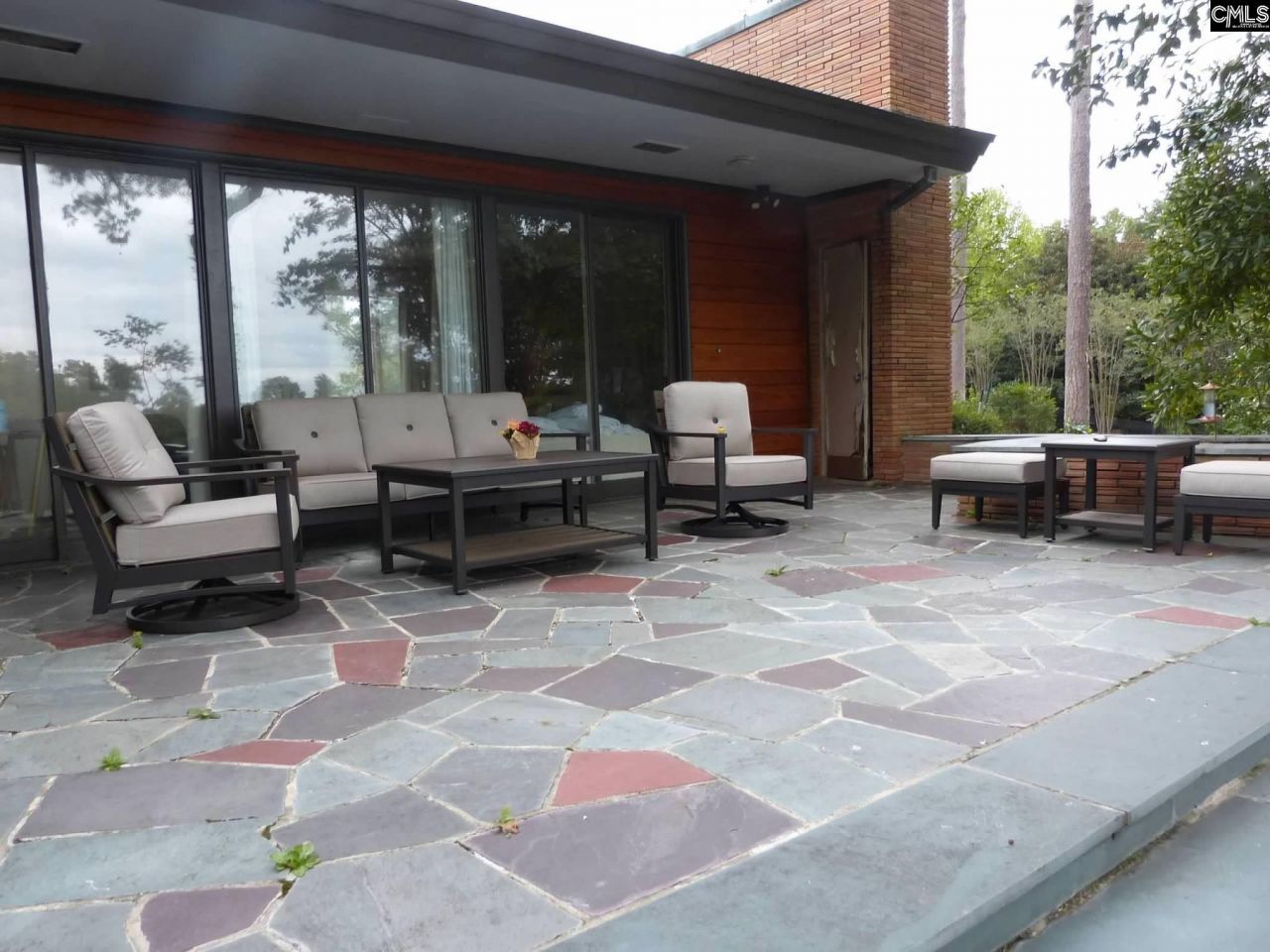 4 Woodhill Circle Photo 24