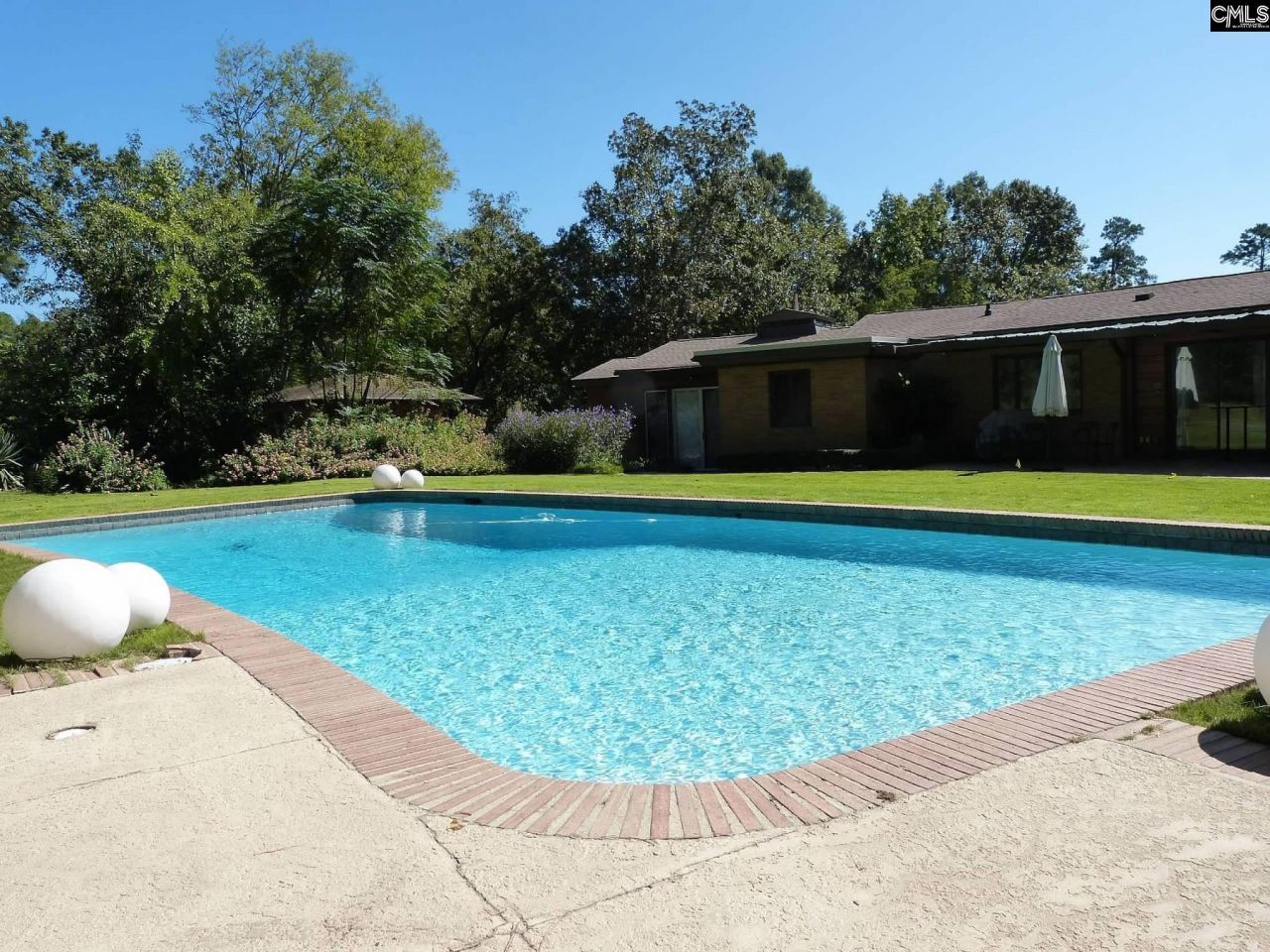 4 Woodhill Circle Photo 37