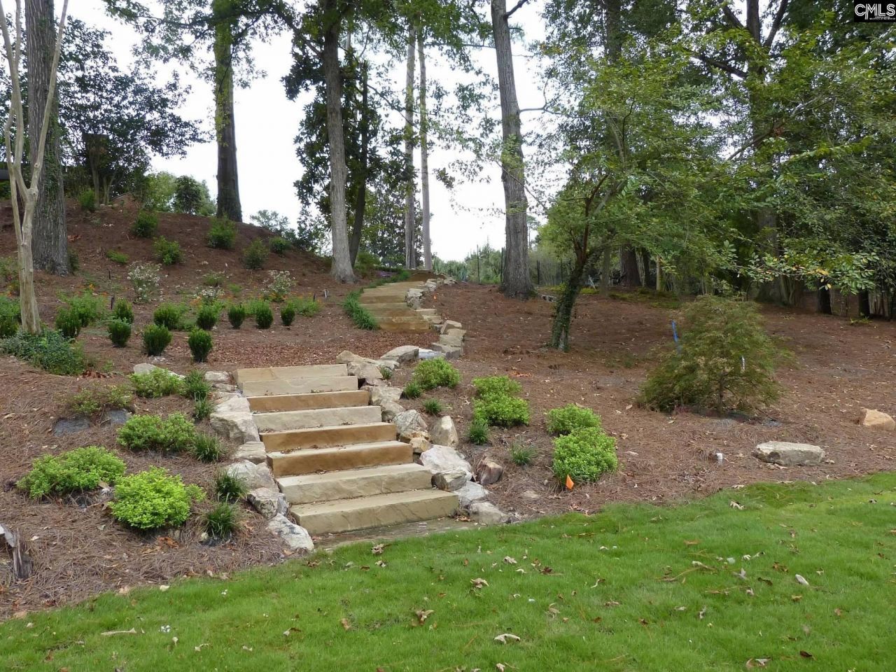 4 Woodhill Circle Photo 42