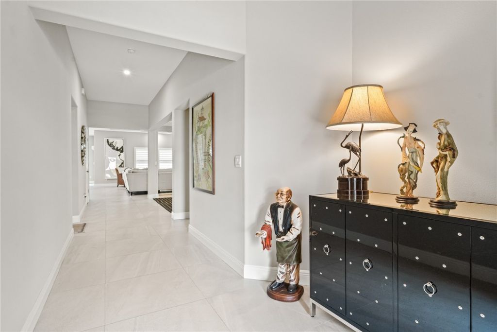 6 52nd Square, Vero Beach, FL 32968 Photo
