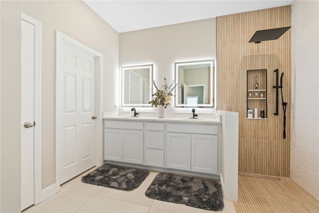 6 52nd Square, Vero Beach, FL 32968 Photo