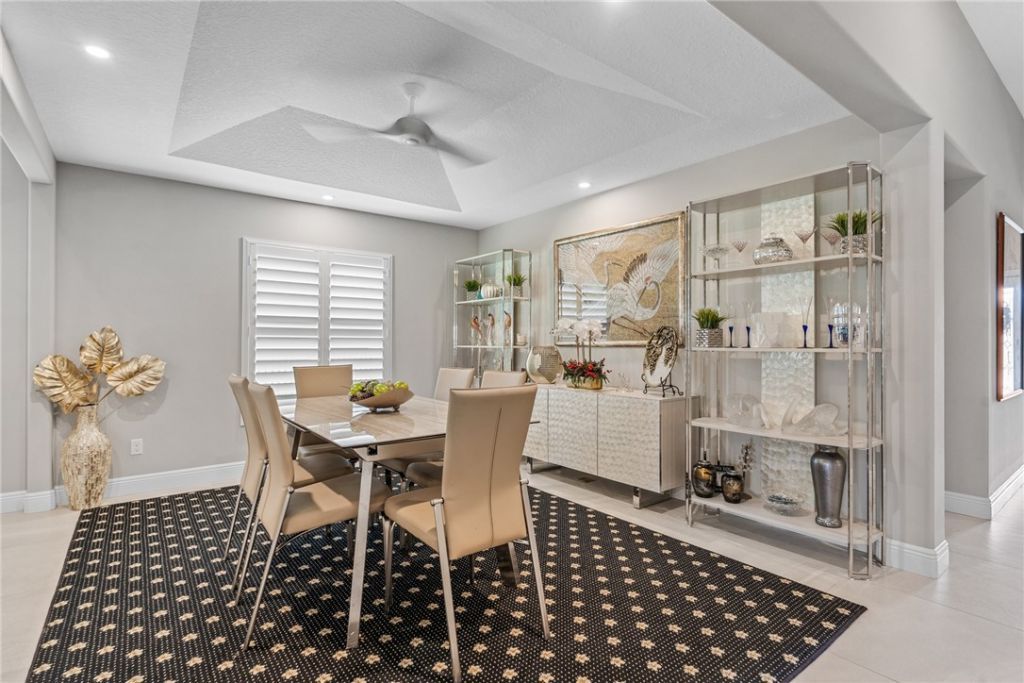 6 52nd Square, Vero Beach, FL 32968 Photo