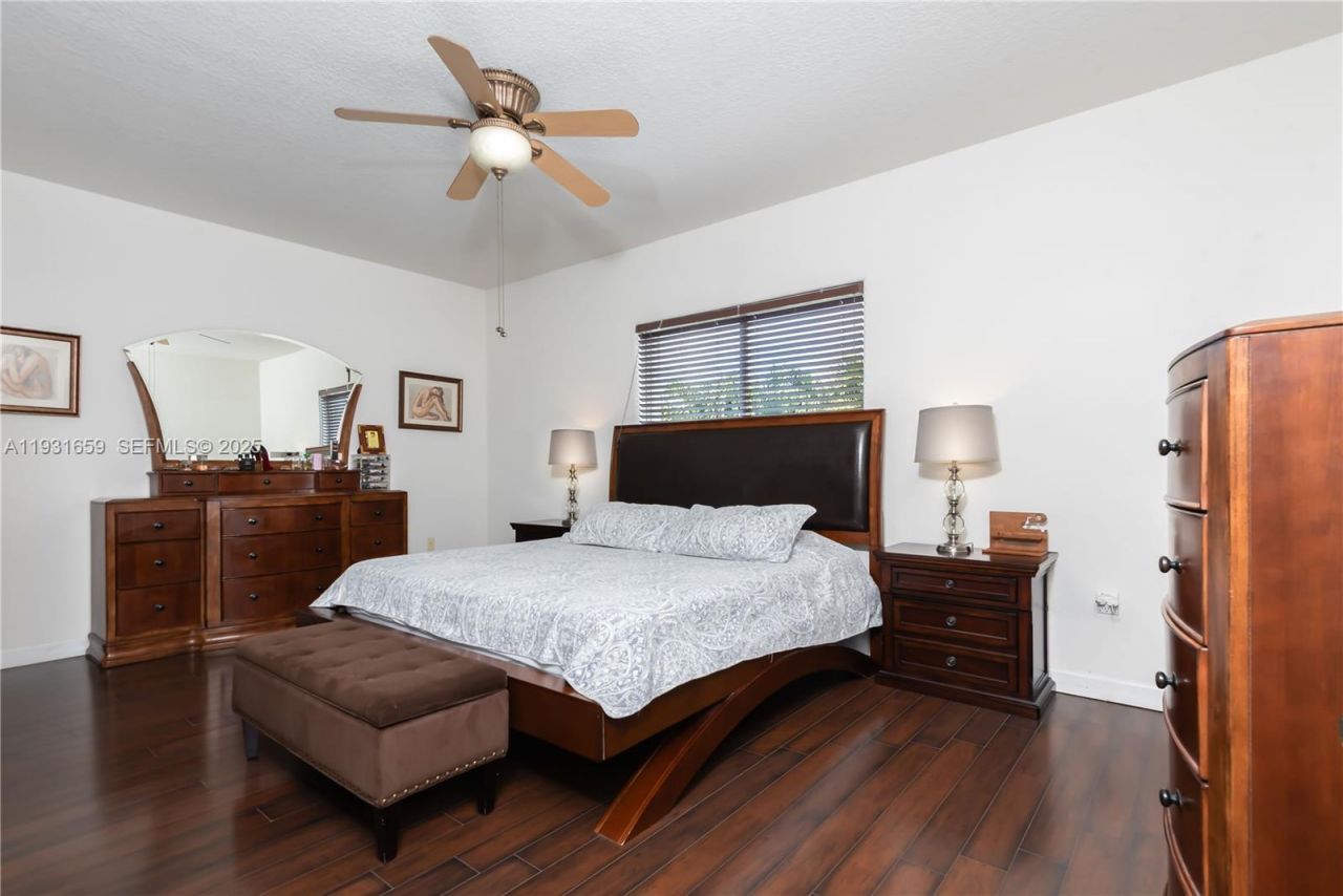 18361 SW 154th Ave, Miami, FL 33187 Photo