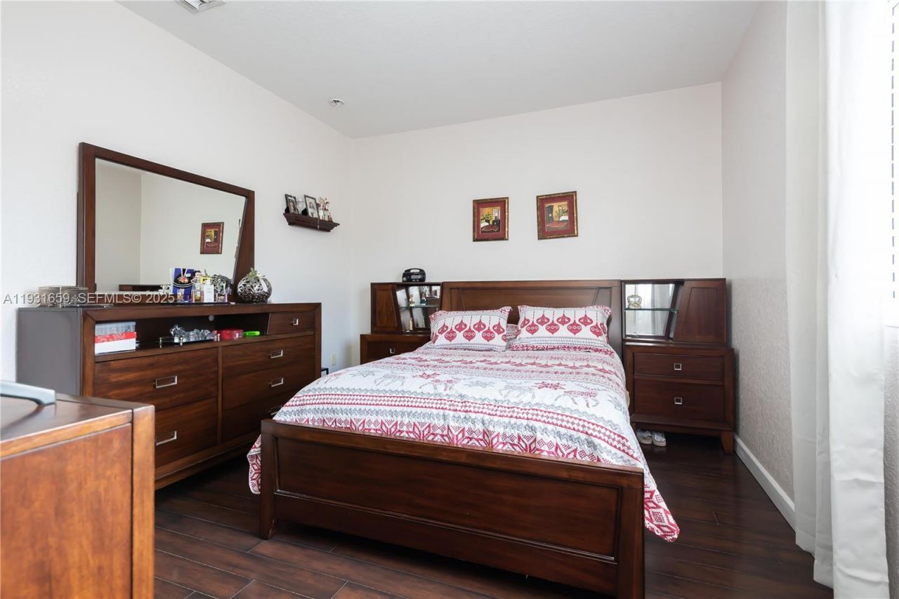 18361 SW 154th Ave, Miami, FL 33187 Photo