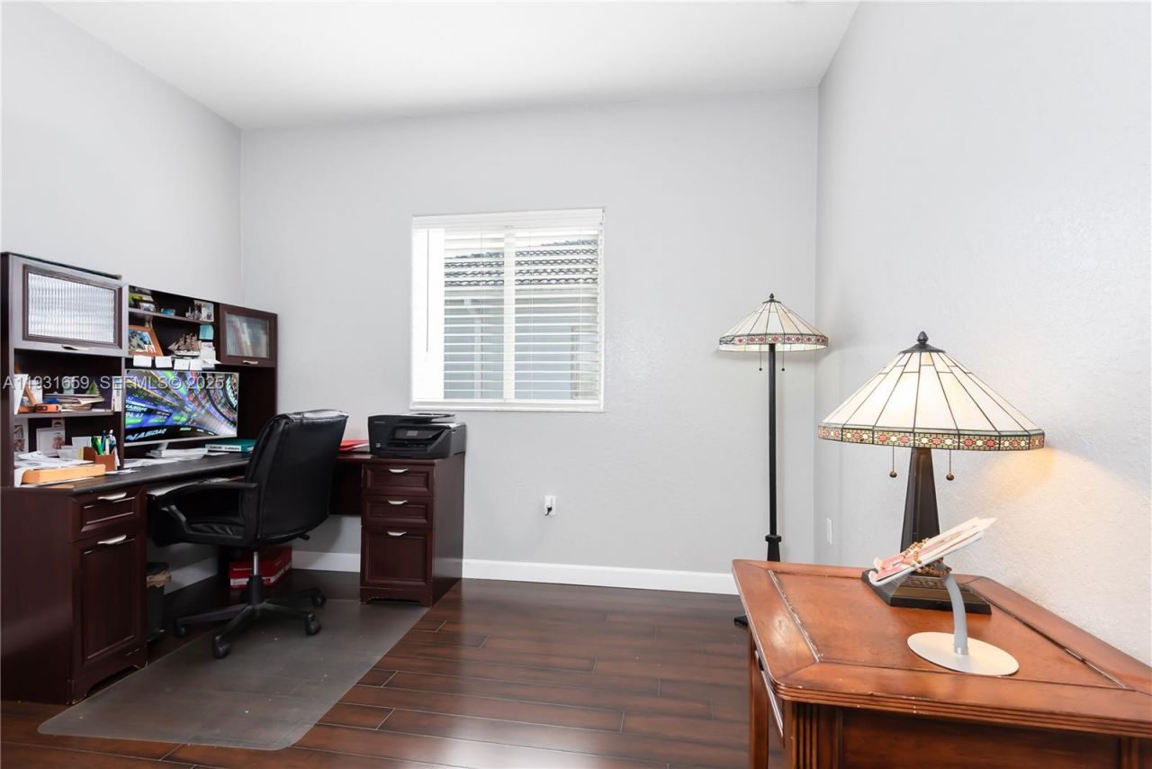 18361 SW 154th Ave, Miami, FL 33187 Photo