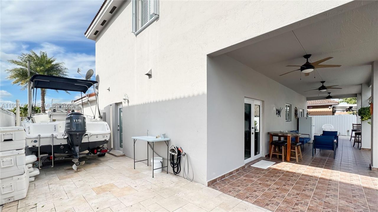 18361 SW 154th Ave, Miami, FL 33187 Photo