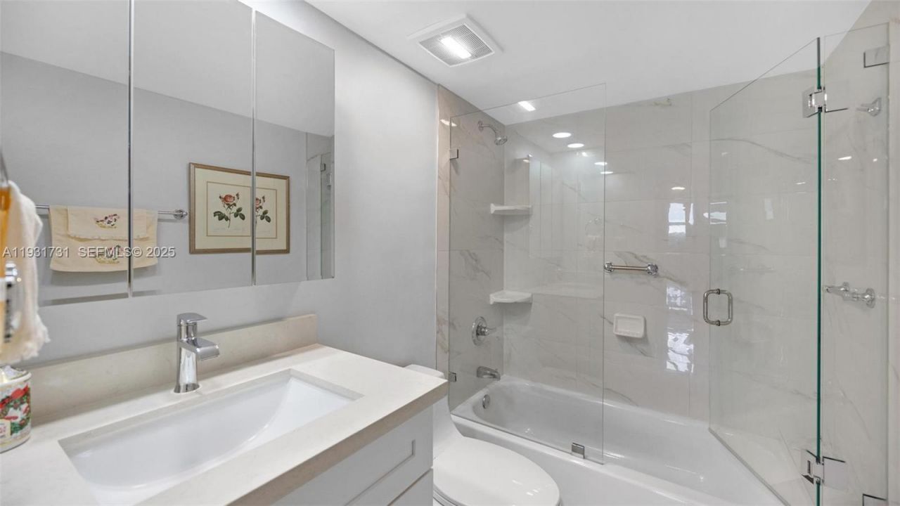 600 Biltmore Way, Unit 510, Coral Gables, FL 33134 Photo