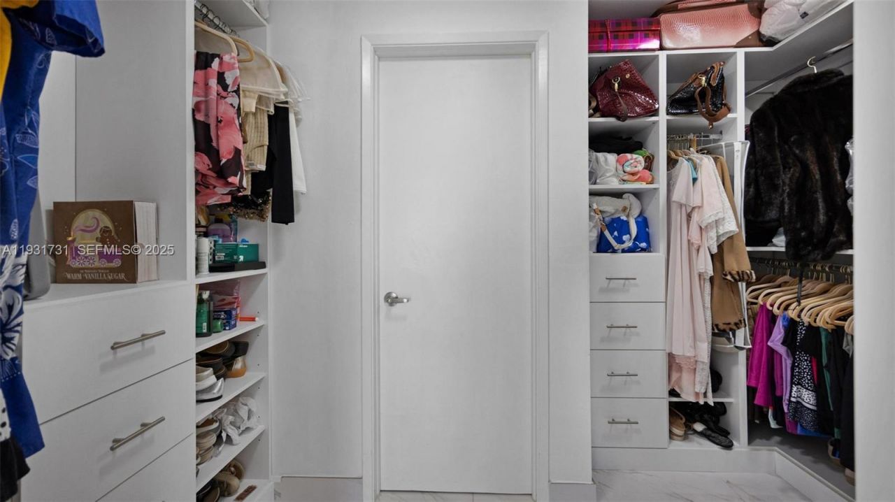 600 Biltmore Way, Unit 510, Coral Gables, FL 33134 Photo