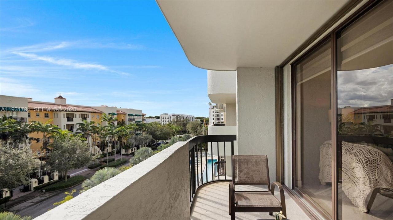 600 Biltmore Way, Unit 510, Coral Gables, FL 33134 Photo