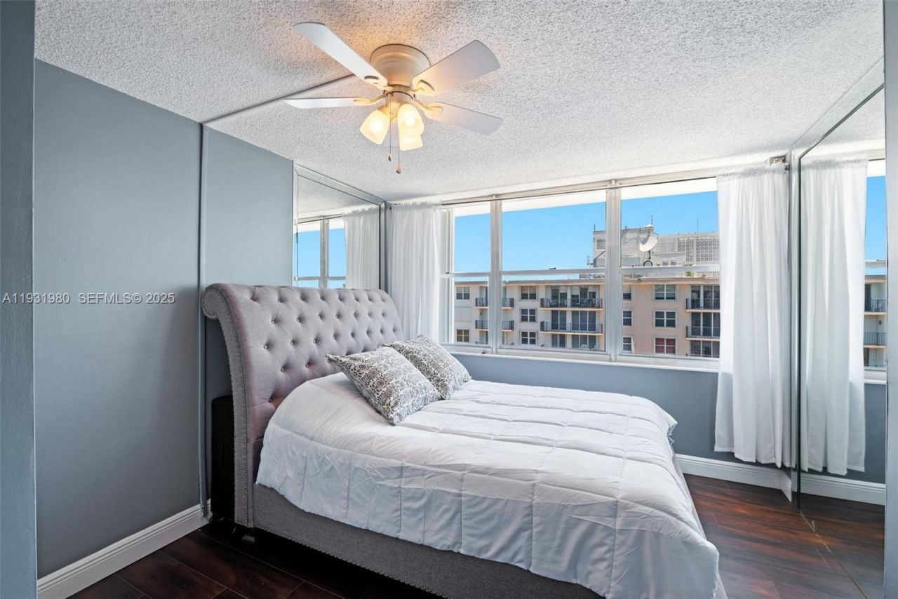 111 Briny Ave, Unit PH11, Pompano Beach, FL 33062 Photo