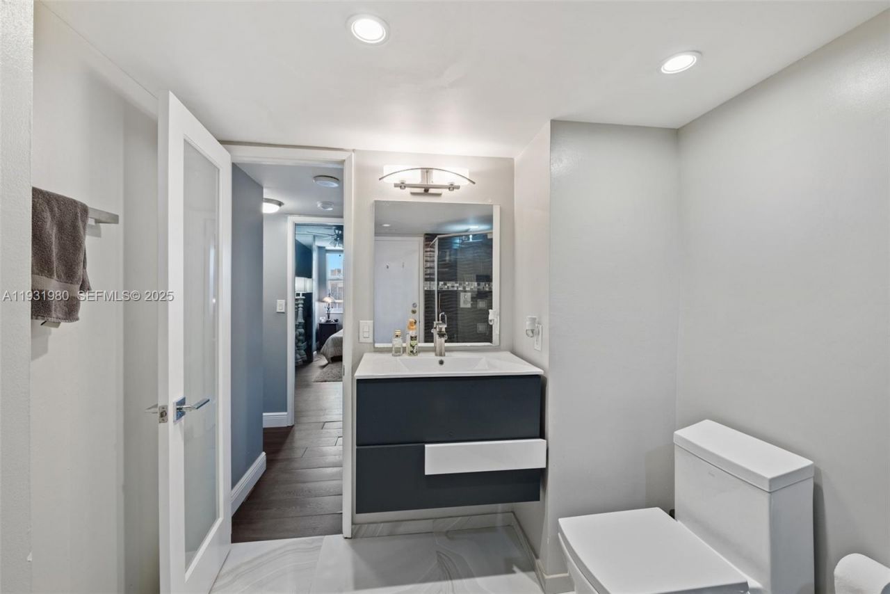 111 Briny Ave, Unit PH11, Pompano Beach, FL 33062 Photo