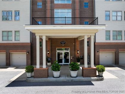 220 Hugh Shelton Loop Fayetteville, NC 28301