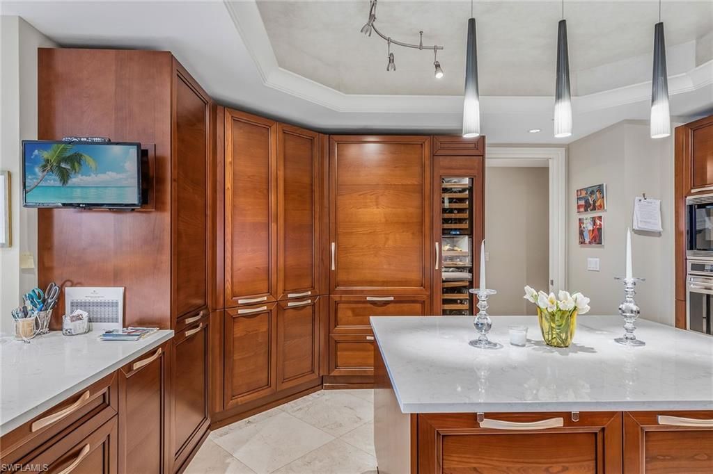 13675 Vanderbilt Dr, Unit 707, Naples, FL 34110 Photo