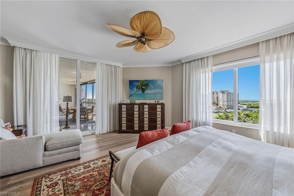 13675 Vanderbilt Dr, Unit 707, Naples, FL 34110 Photo