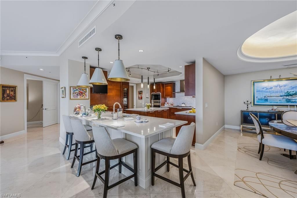 13675 Vanderbilt Dr, Unit 707, Naples, FL 34110 Photo