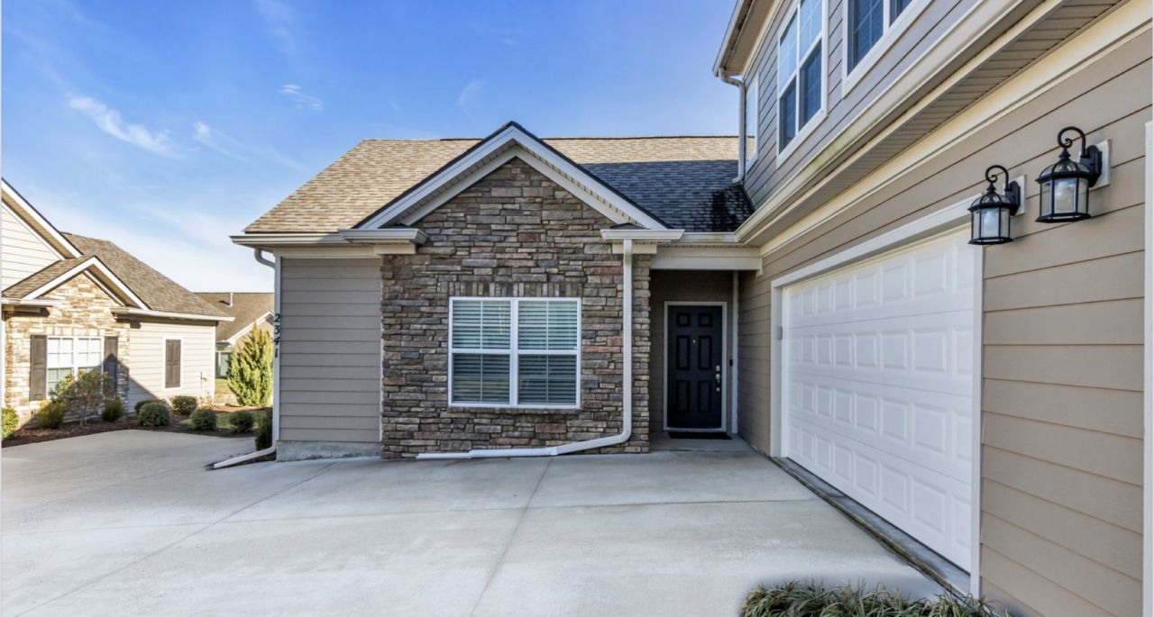 2341 Stonecenter Lane, Murfreesboro, TN 37128 Main Photo
