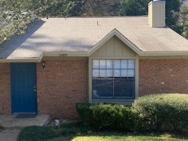 2009 Gardenbrook Lane, Tallahassee, FL 32301