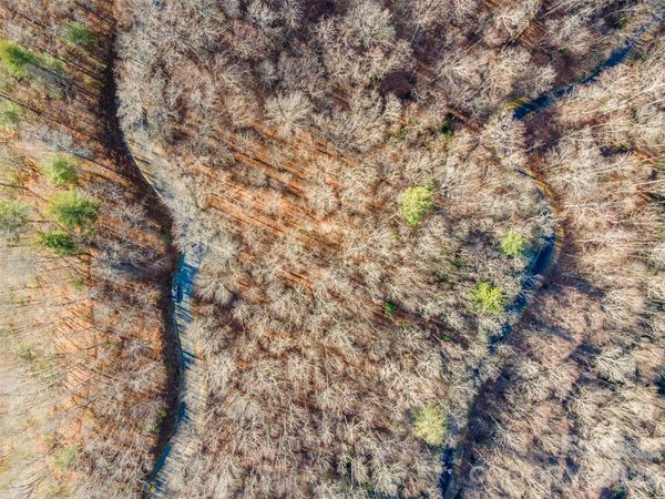 762 Scarlet Oak Road , Tuckasegee, NC 28783