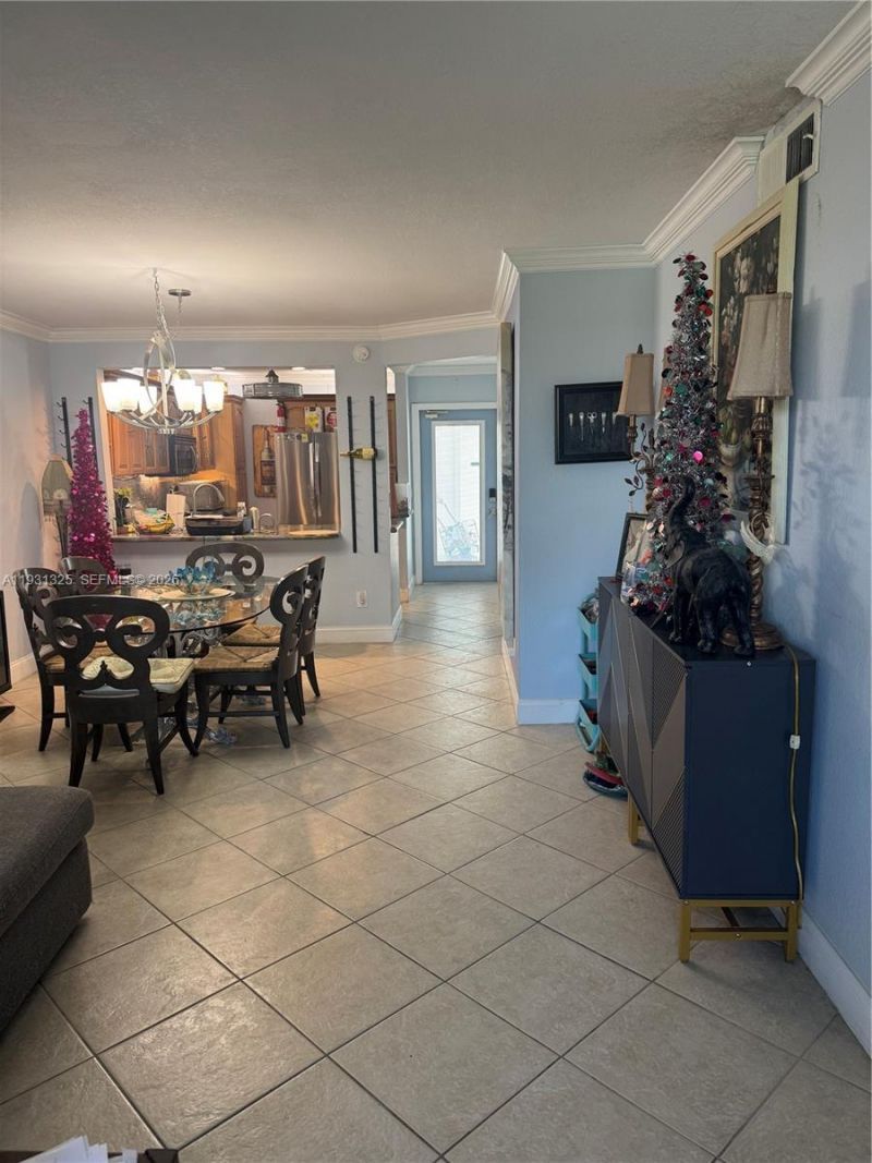 2731 NE 14th St Cswy , Unit 324, Pompano Beach, FL 33062 Photo