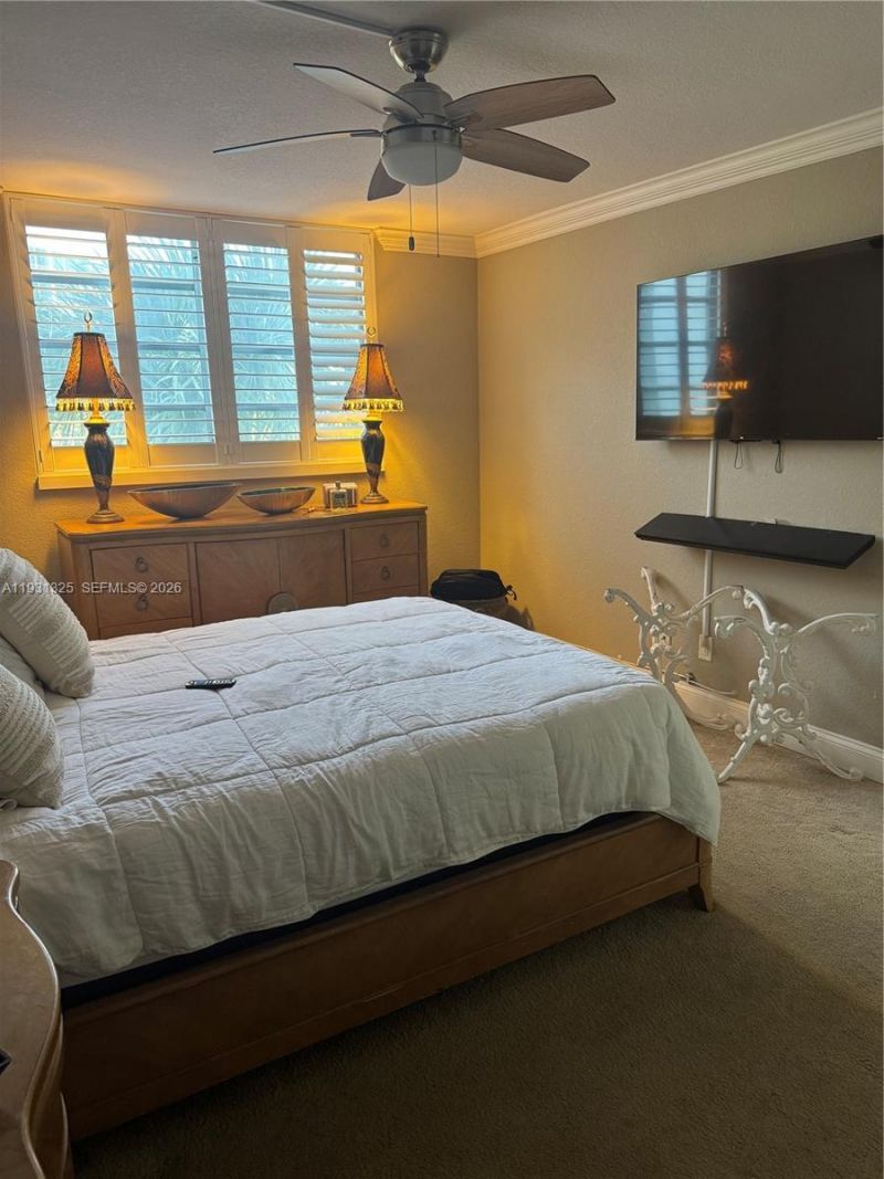 2731 NE 14th St Cswy , Unit 324, Pompano Beach, FL 33062 Photo