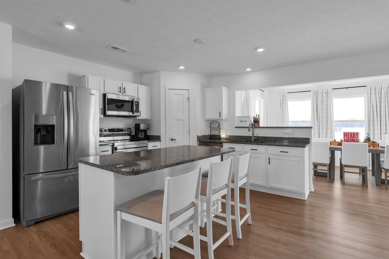 113 Boutot Street, Ashville, OH 43103 Main Photo