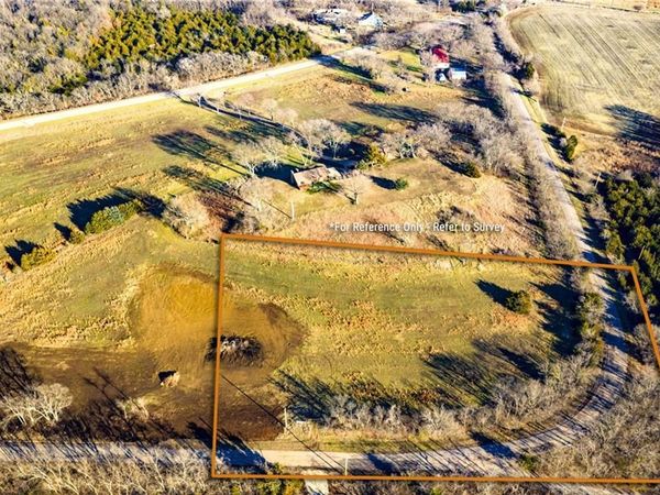 1200 SE Stanley Road, Tecumseh, KS 66542