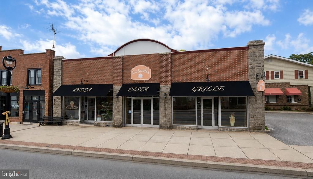 58 S 3RD STREET, OXFORD, PA 19363