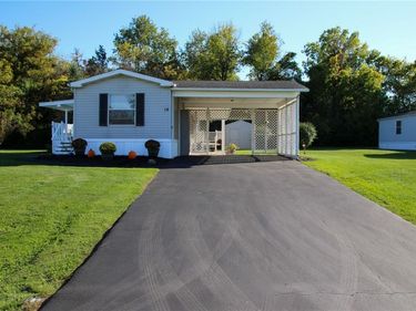 14 Indian Hills Drive, Waterloo, NY 13165