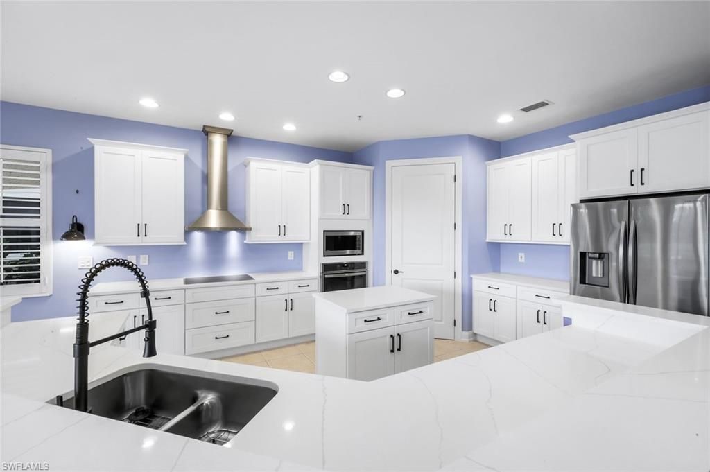 18530 Sandalwood Pointe, Unit 102, Fort Myers, FL 33908 Photo