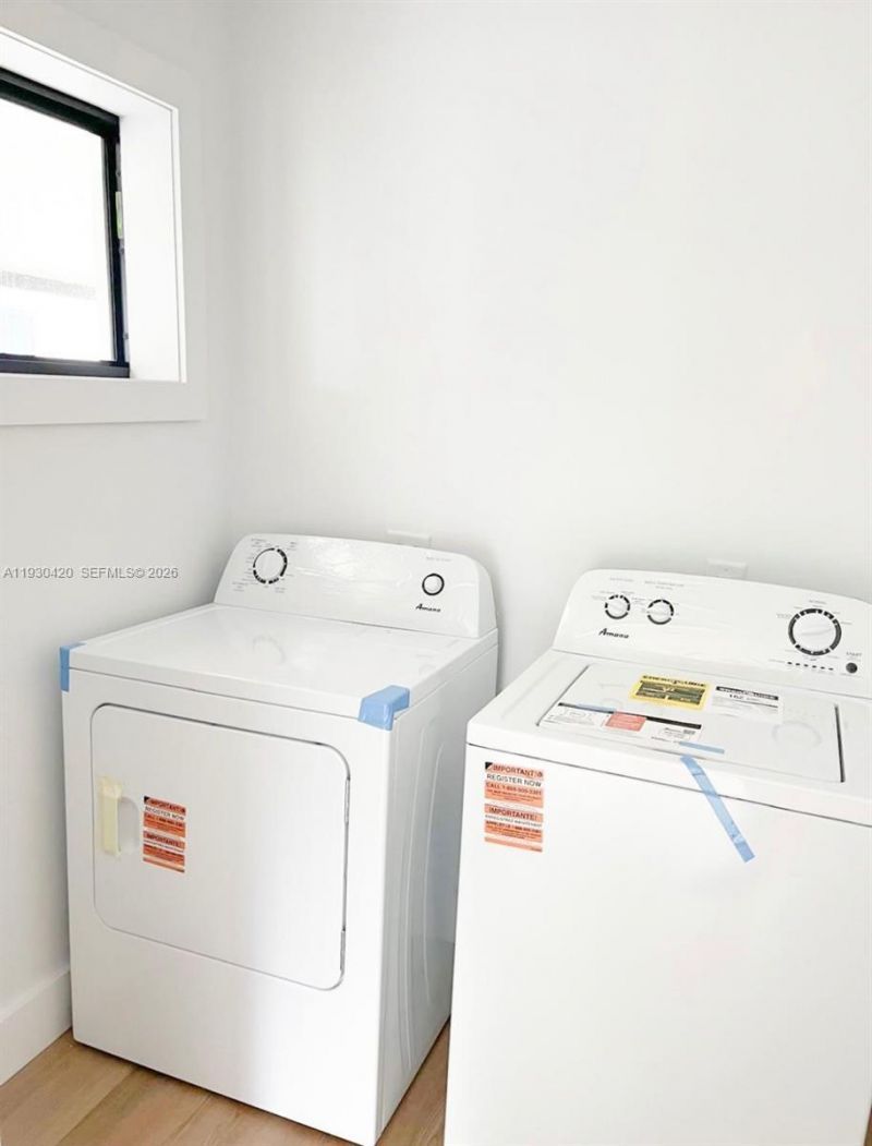 4990 E Palm Ct, Hialeah, FL 33013 Photo