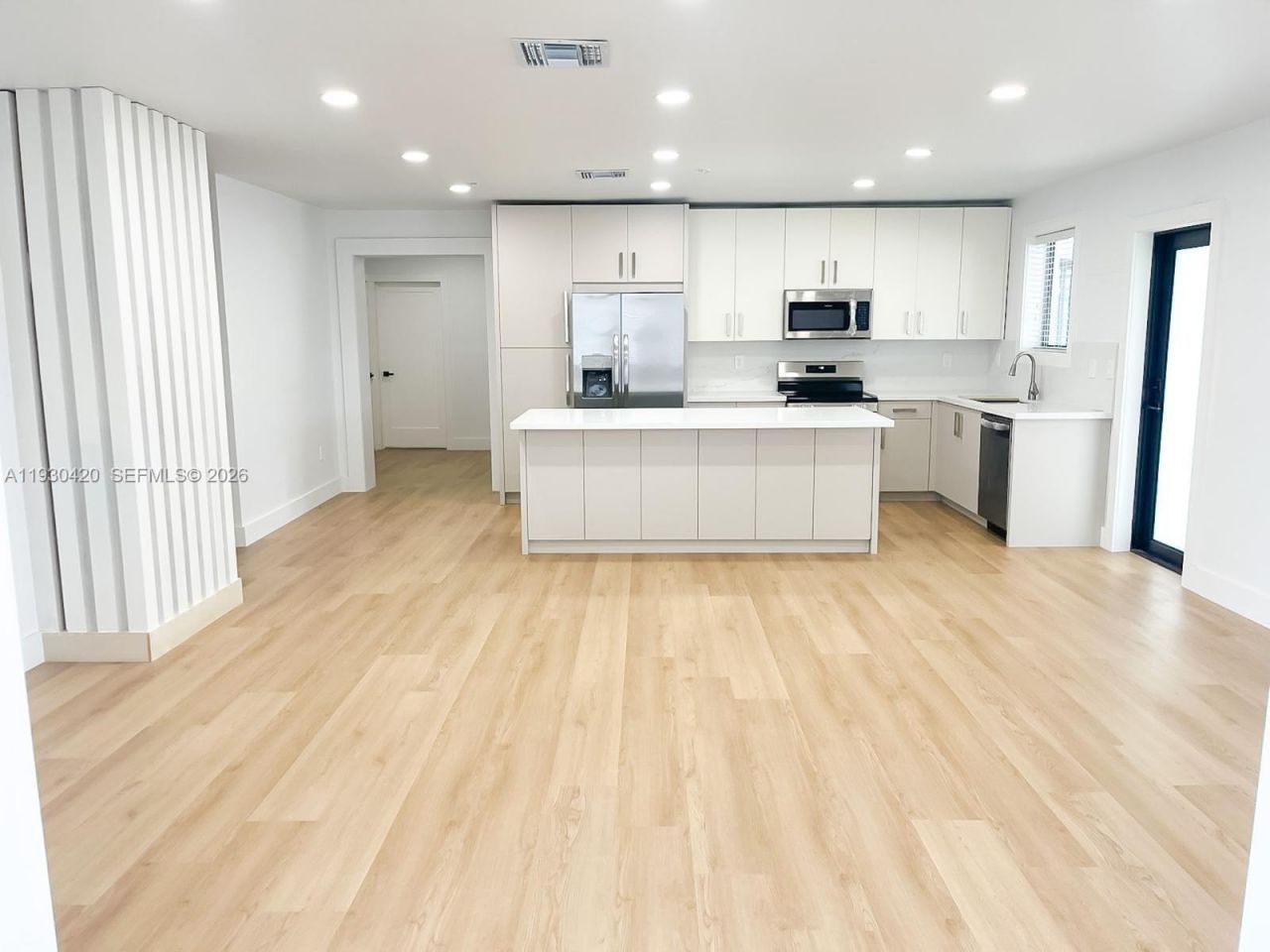 4990 E Palm Ct, Hialeah, FL 33013 Photo