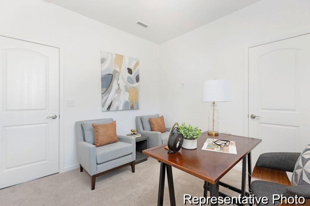 1035 Toland Drive Photo 9